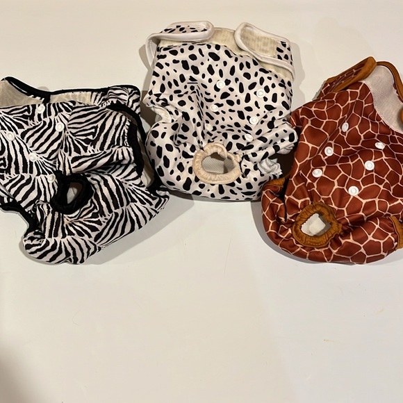 Female Dog Diapers Reusable Size Large Set of 3 - Picture 2 of 2